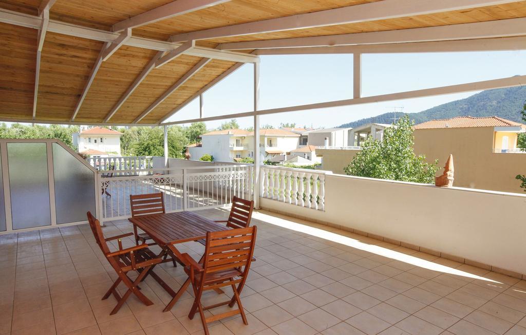 Nereids Apartments And Studios Chrisi Ammoudia Eksteriør billede